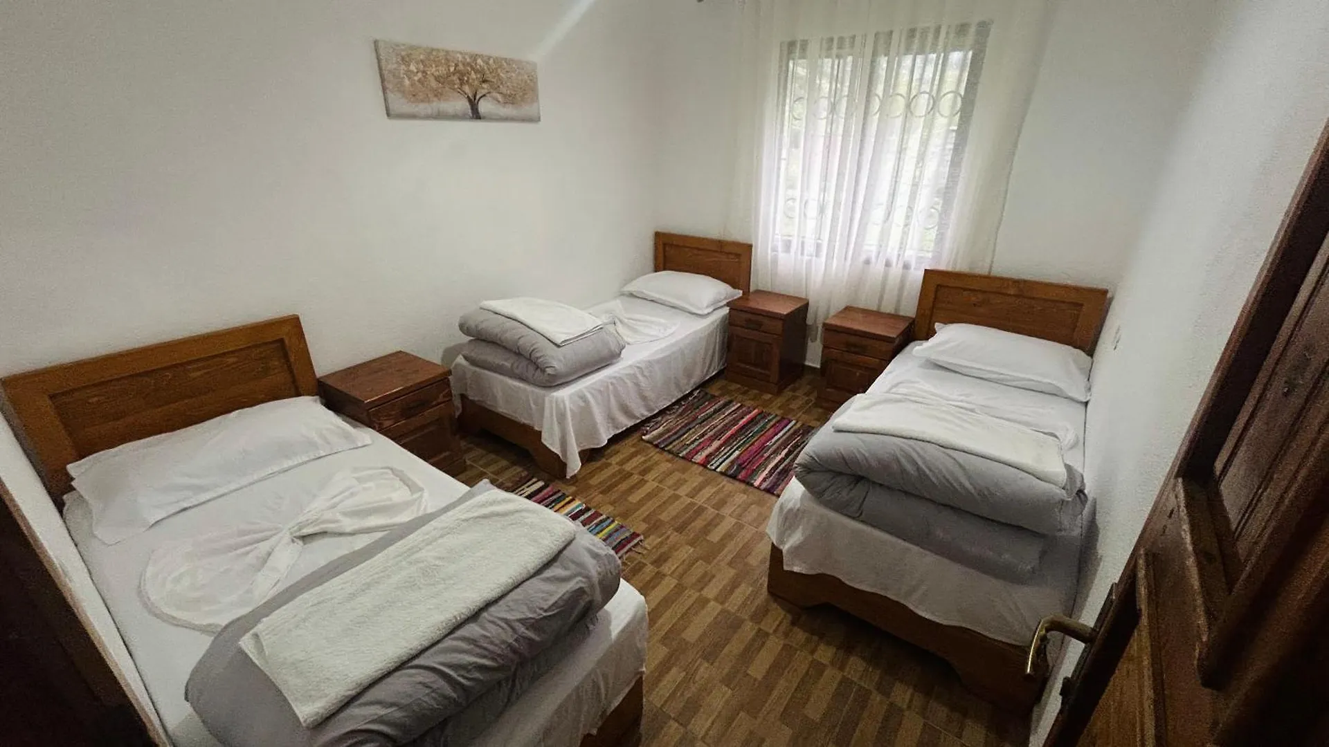 Penzion Guesthouse Lola Valbone