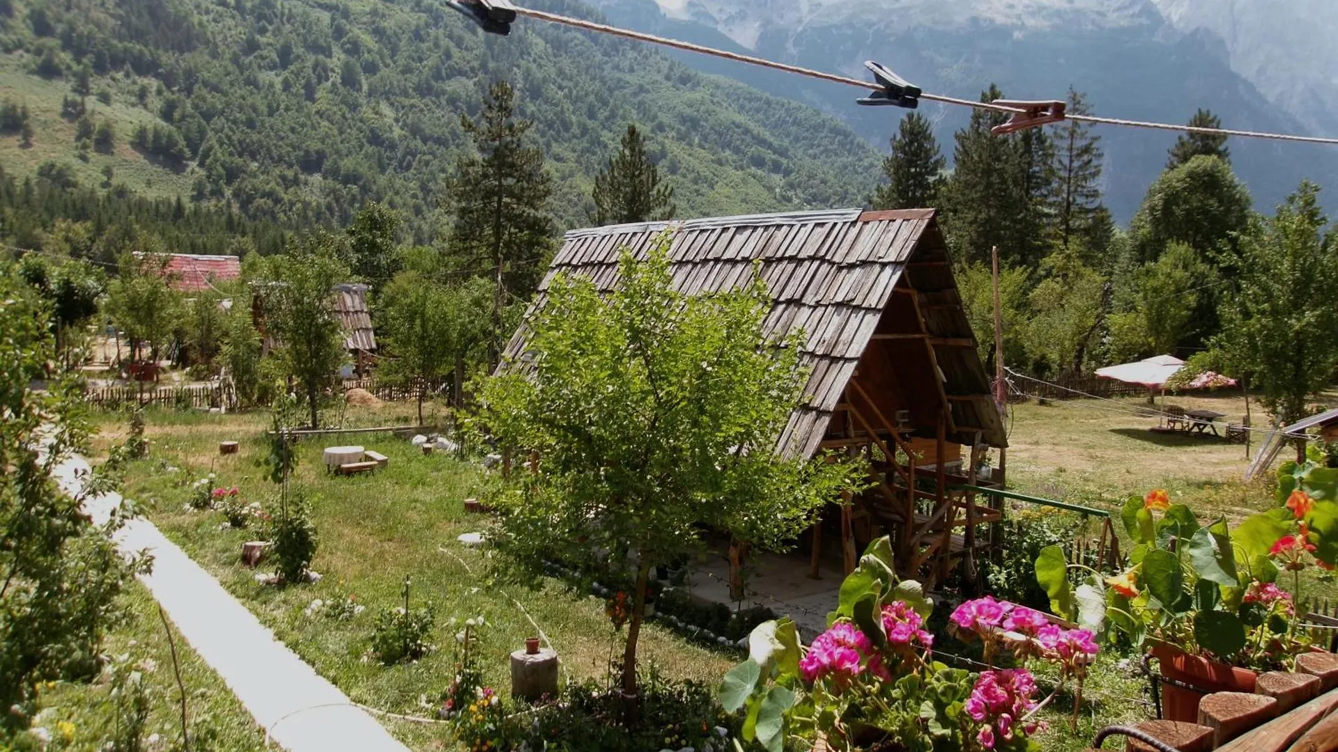 Penzion Guesthouse Lola Valbone Albánie